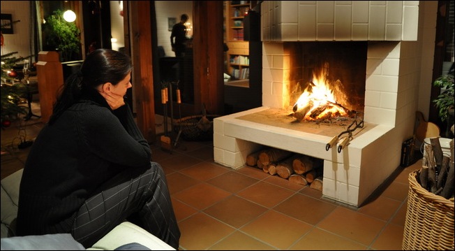 20081226_fireplace650